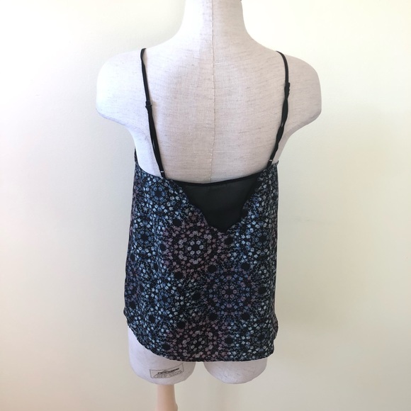 UO kimchi blue black & blue floral mesh tank top - Picture 4 of 6
